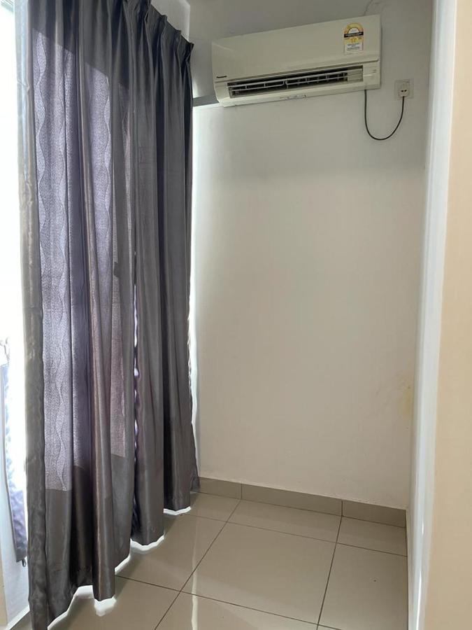 Marina Heights Hotel Residency Lumut Exterior foto